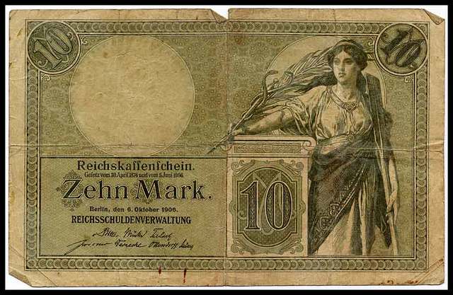 Hitleri väike toetus