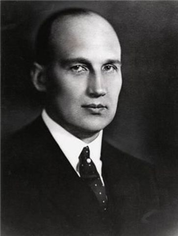 Ivar Kreuger köper alla tändsticksfabriker