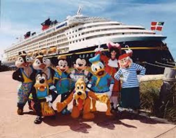 Trabajar un año en Disney Cruises
