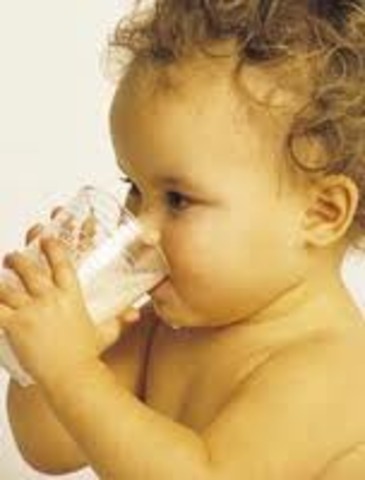 WHEN I WAS 3 YEAR, I USED TO DRINK MILK, I COULDN'T LEARN TO TIE MY SHOES AND I KEPT ME DRINKING MILK