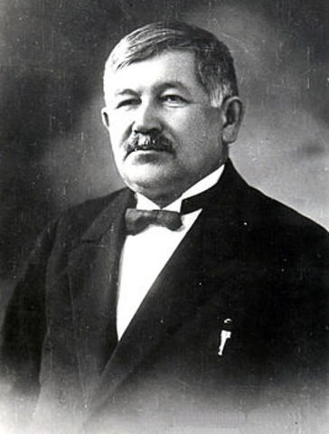 Дата рождения(Гаяз Исхаки)