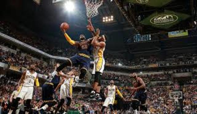 NBA: lebron destroys pacers