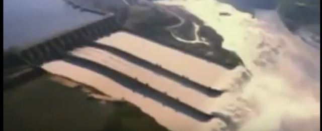 Abrir compuertas de desague