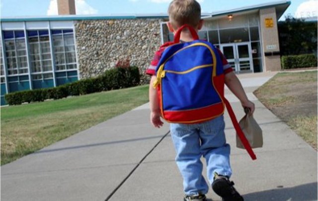 Entre al kinder, primer dia de escuela