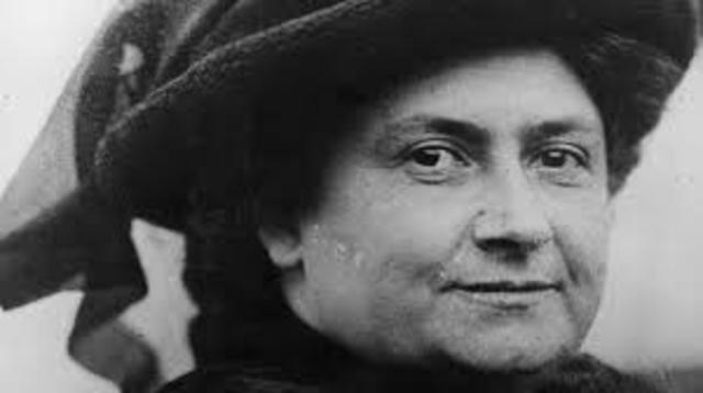 MARIA MONTESSORI