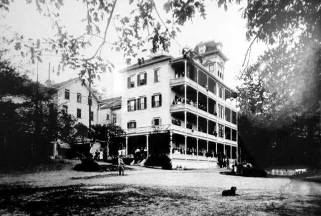 St. Helena Sanitarium opened