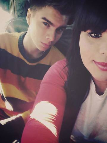 COMPAÑERA DE AVENTURAS EN LA PREPA