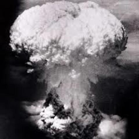 The United states drooped 2 atomic bombs