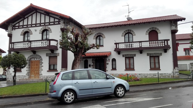 14:00 comer con la familia