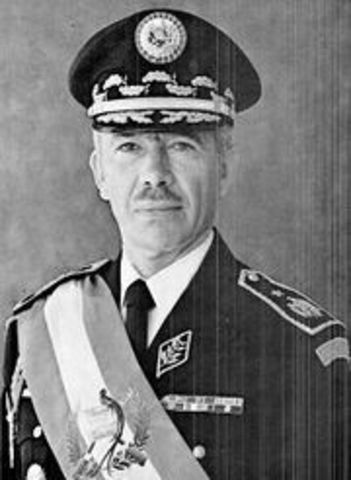 El General Kjell Laugerud llega al poder da apertura a la organización sindical y popular , su sucesor General Fernando Lucas Garcia (1978-1982) durante su mandato tomo auge el movimiento revolucionario se intensificaron las políticas contrainsurgentes