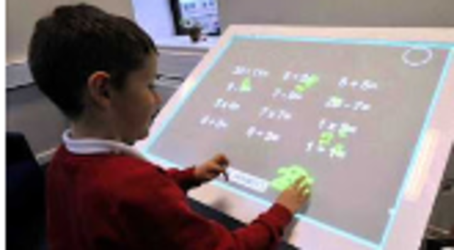 2005_ Tecnología en las Aulas