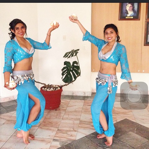 Mi primer presentación de dánza árabe