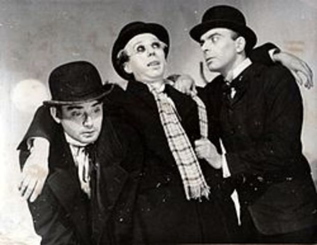 En París se estrena Esperando a Godot, obra del teatro del absurdo de Samuel Beckett.