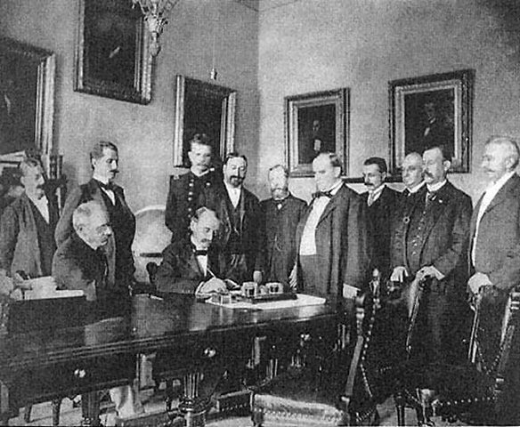 Treaty of Versailles Signed
