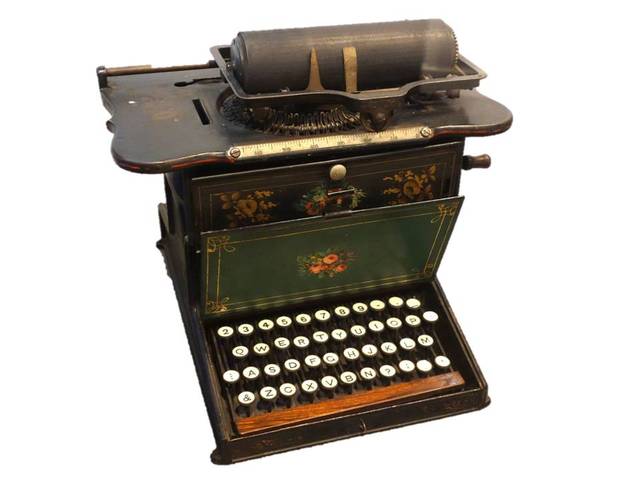 VENTA DE LA PRIMERA MAQUINA