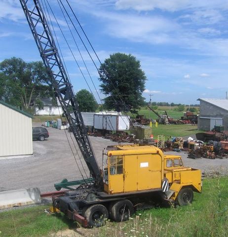 1945 Lorain MC414 truck crane
