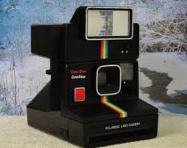 Polaroid releases the first Electronic Imaging Camera