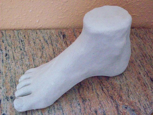 Aprrenctice realizes why bed was small.