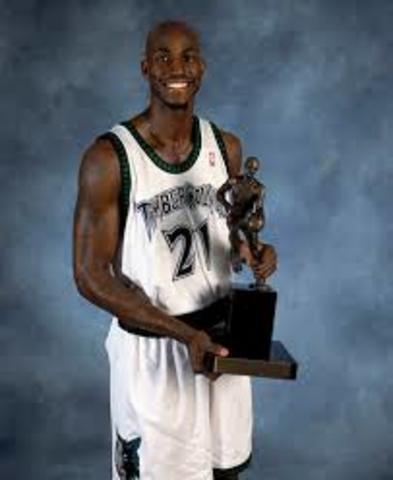 Kevin Garnett wins NBA Most Valuable Player