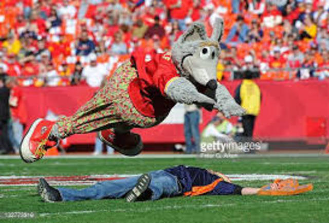 Meeting the KC Chiefs wolf