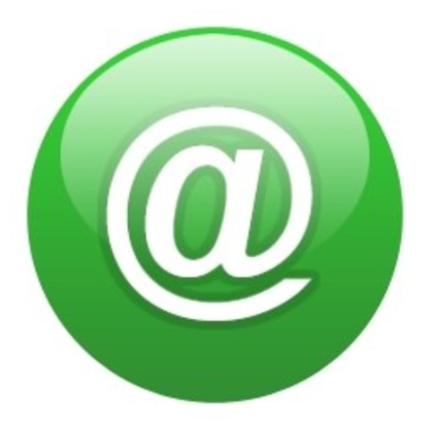 Nacimiento del InterNetworking Working Group, organización encargada de administrar Internet.