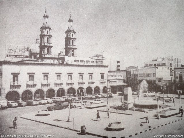 CIVILES ASESINADOS EN PLAZA DE LEON
