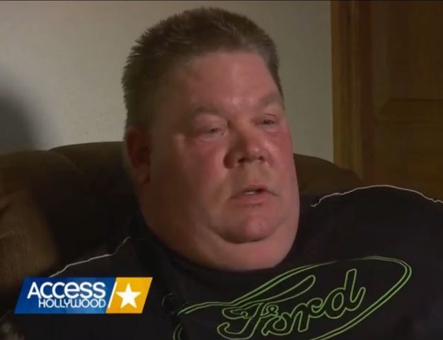 Earl Avery, Steven's younger brother, granted Access Hollywood an interview. Claims he drove by the location where Teresa Halbach's car was found in salvage yard and car was not there on October 31, 2005.