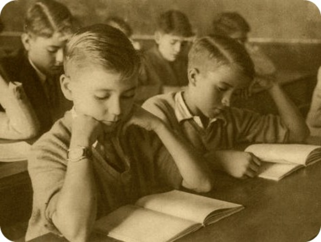 el rol del niño y del profesor