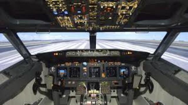 Simulador de vuelos computarizado para el entrenamiento de pilotos