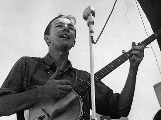 Singer Pete Seeger