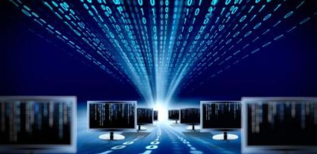 SURGE EL UNIVERSO DIGITAL