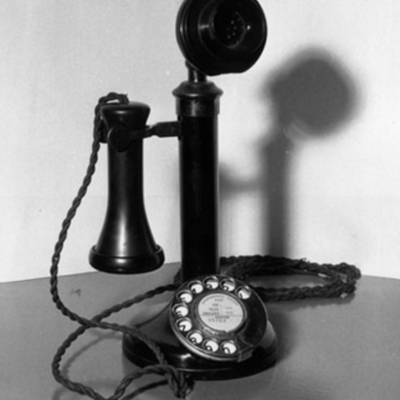 Timeline: first phone-newest phones