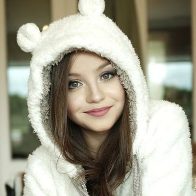 Timeline: La vida de Karol Sevilla