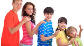 Timeline: INFANCIA Y ADOLESCENCIA