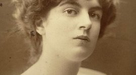 Timeline: "6 Reasons Why" a timeline based on Eva Smith's last years.