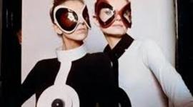 Timeline: Pierre Cardin.