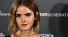Timeline: Emma Watson-  Giovanna Mattar e Mariana Coelho