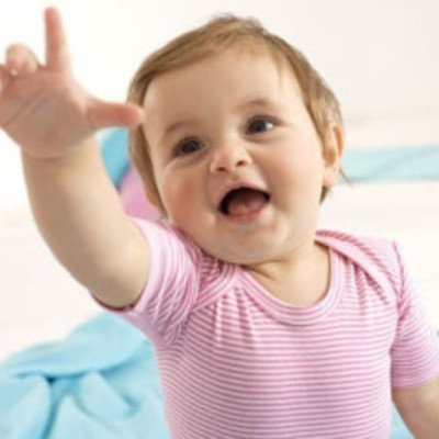 Timeline: Adquisición y desarrollo del lenguaje en la infancia