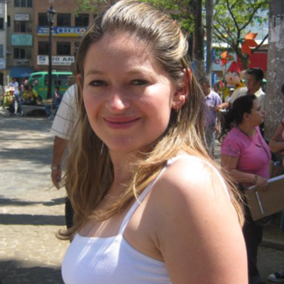 Timeline: LOS MOMENTOS MÁS IMPORTANTES DE MI VIDA