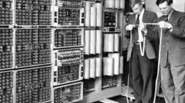 Timeline: Evolución histórica del ordenador.