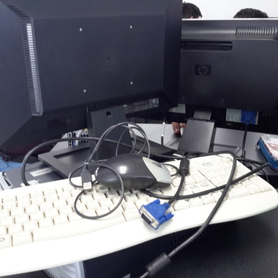 Timeline: Historia de la educación  a distancia.