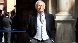 Timeline: Biografía de Eduardo Mendoza