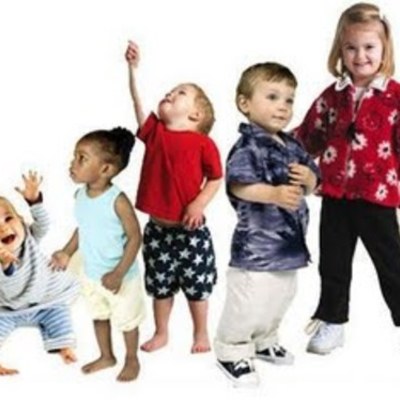 Timeline: Adquisición y desarrollo del lenguaje en la infancia