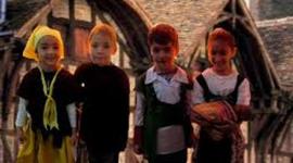 Timeline: INFANCIA ATRAVES DE LA HISTORIA