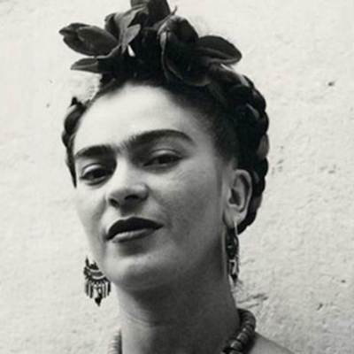 Timeline: Frida Kahlo. Selección de obras por Carolina Osorio