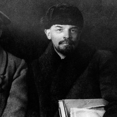 Timeline: Russia in Revolution 1917