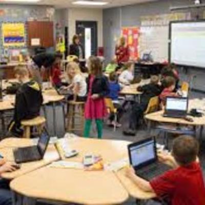 Timeline: LÍNEA DEL TIEMPO SOBRE LA PEDAGOGÍA Y APRENDIZAJE SIGNIFICATIVO