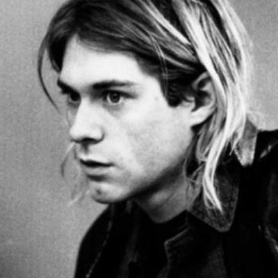 Timeline: Biografía de  Kurt Cobain