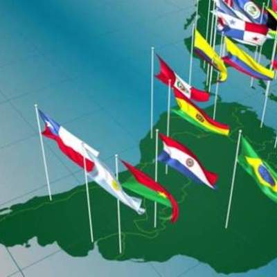 Timeline: La soledad de América Latina