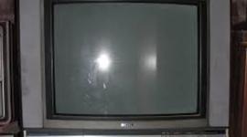 Timeline: TV MANUAL 1985 fueron los primeros televisores que conocí y funcionaban manualmente. Algunos eran a blanco y negro.